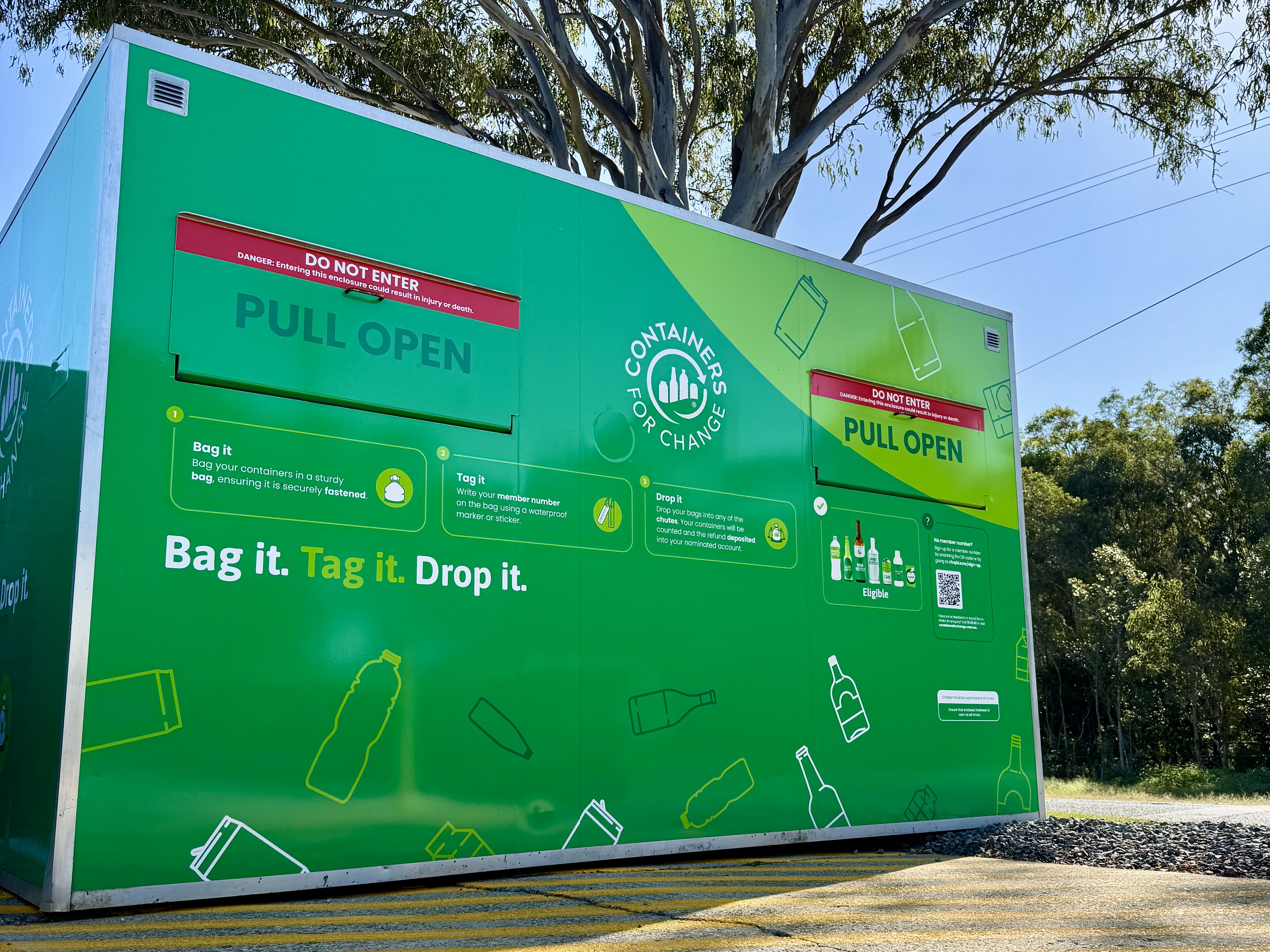 The Brighton Containers for Change Bag Drop.